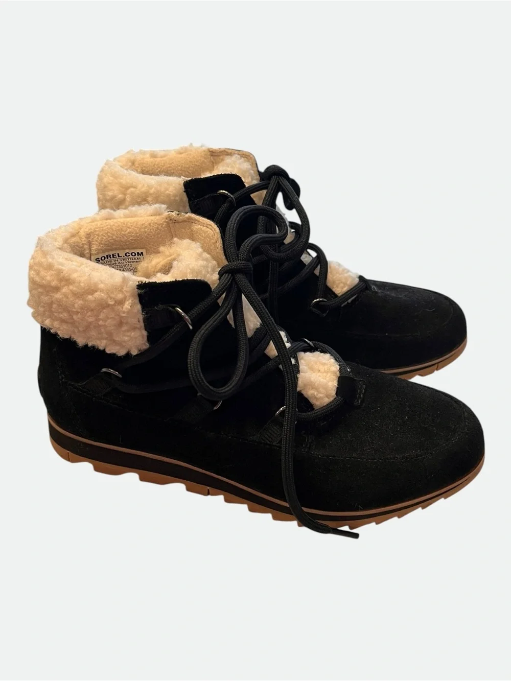 Sorel harlow lace